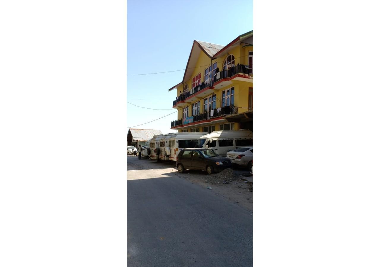 Cozy Swiss Meadows Hotel Khajjiar Exterior photo
