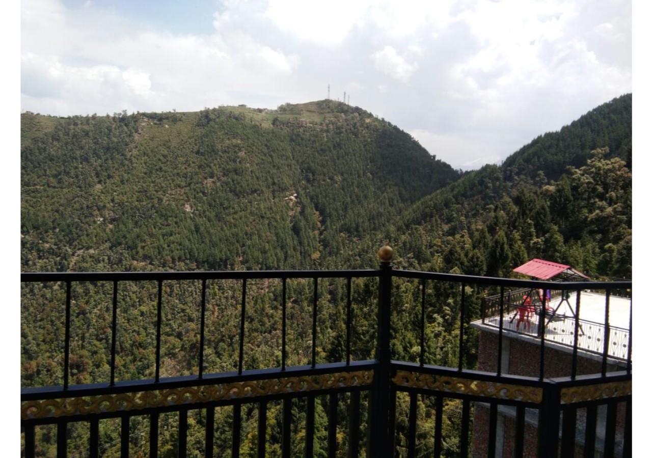 Cozy Swiss Meadows Hotel Khajjiar Exterior photo